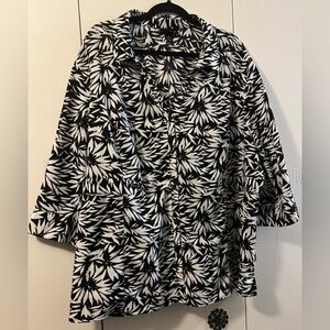 MAGGIE BARNES BLOUSE 3X (26/28)